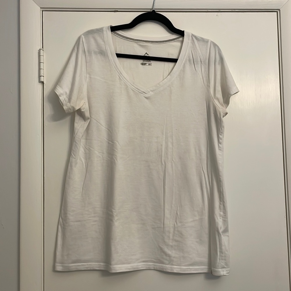 Alpine Design Vneck